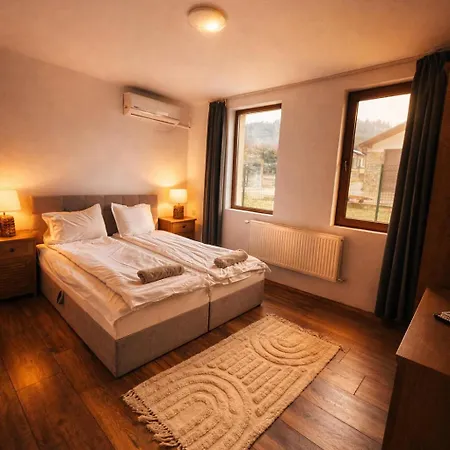 Ng Royal Villa *