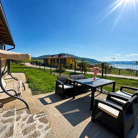 Villa Ng Royal Rakitovo